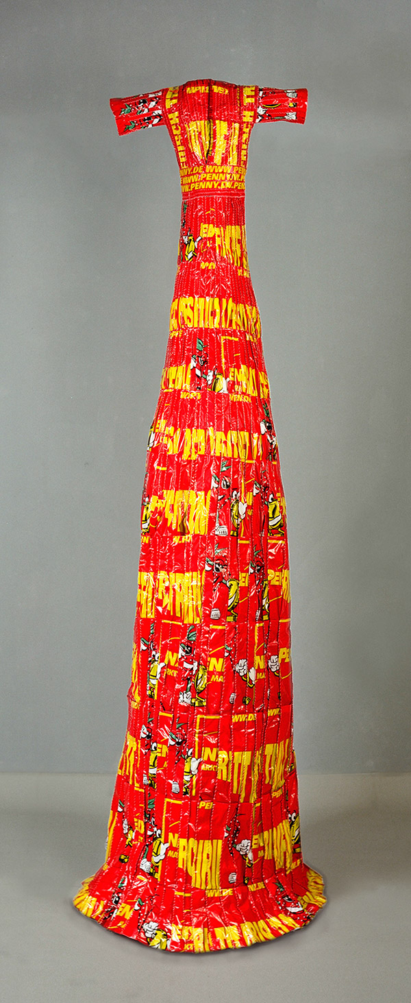 German rubbish dress (Penny)